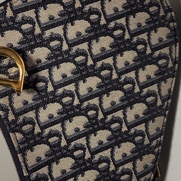 Authentic Dior Saddle bag - Picture 3 of 16